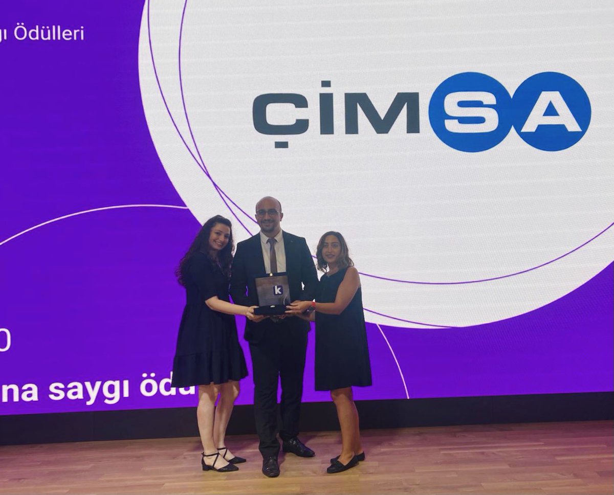 “Kariyer.net İnsana Saygı” ödülleri bu sene JUSTWork Kampüs’te kazanan firmalar ile buluştu..! Türkiye’nin seçkin firmaları, ödüllerini JUSTAcademy sahnesinde teslim aldı. 👏🏻🏆
.
#justwork
#justworkofiskampüs