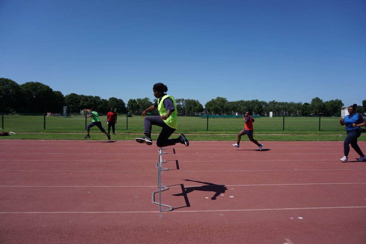 Fantastic day out for all our students (and staff) <a href="/BarnElmsSC/">Barn Elms Sports Centre</a> Massive thanks to Team PE for organising it all so brilliantly! <a href="/LambethPE/">LA Sport</a> <a href="/UnitedSport1/">United Sport</a> #sportsday