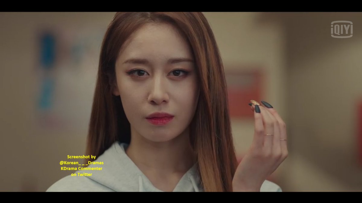 The La Ri Ma effect. If you want your business to prosper like Ji Hak's cafe, just build Jiyeon a dance studio in your office 😂

And it's cool that she wiped off her fake mole! She doesn't need a beauty mark 🤗
#ImitationEp11 #Imitation #Jiyeon