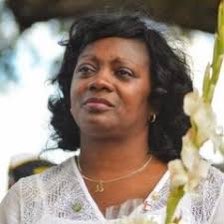 FernandoAmandi's tweet photo. BREAKING: Berta Soler, Cuban dissident and leader of Ladies in White, a Human Rights group of wives and relatives of political prisoners, has been arrested in Cuba by Castro’s communist thugs. The brutal repression continues. #SOSCuba https://t.co/8xTRyGATtU