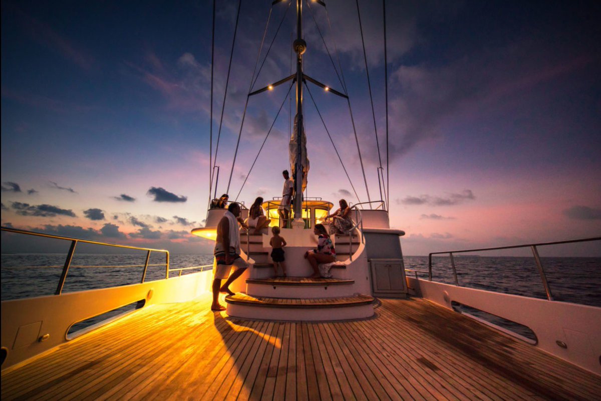 BlocLuxury's tweet photo. Real #luxury is about feeling the sand between your toes or enjoying dinner under a canopy of a billion #stars. It is worth to discover @soneva !
#luxurybloc #travelshow #LBpartner #soneva #maldives #sustainability #nature #rareexperiences #luxuryhotel #UHNWI #CEEmarket https://t.co/FHxrViG7Cs