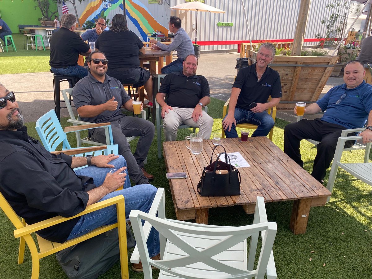enhanced_tech's tweet image. Time well spent yesterday with the team at Brewery X.

Bonding over good brews, great pizza, and cute pups. Thank you all for coming out!

#team #teambuilding #success #fun #happyhour #intelligentsolutions #technology #managedserviceprovider