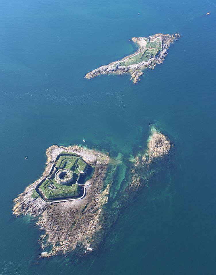 Marielle J.PdeG on Twitter "RT Flanerie_art SaintMarcouf est l'une