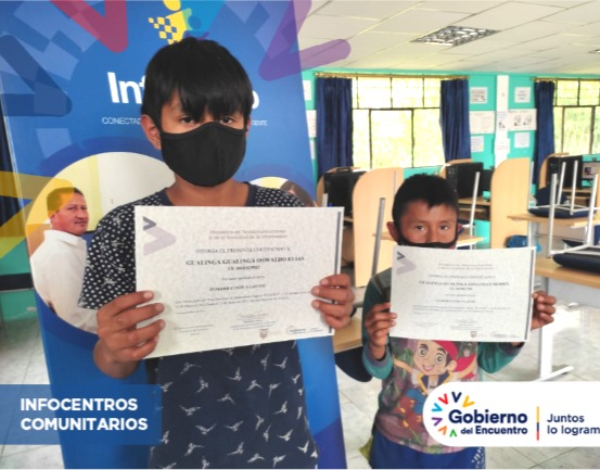 InfoMoravia1's tweet photo. #Infocentros siempre apoyando al fortalecimiento integral de cada una de las comunidades beneficiarias por medio de cursos de capacitación y plataformas virtuales que permiten el desarrollo académico y social a través de las TICs.
#EncontrémonosPorLaConectividad #JuntosLoLogramos https://t.co/3RTZYvRHls