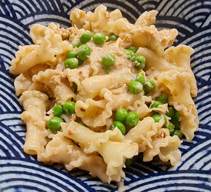 professor_dave's tweet photo. Crab and Pea Pasta
One British product we should all definitely eat more of is crab - this Crab & Pea Pasta is so quick and simple - and super tasty.
The recipe is from #TwEatMore and can also be found in my 99p 'taster 'eBook #TwEatFish.
https://t.co/EbIo2mynTp https://t.co/eP4mCeZiVE