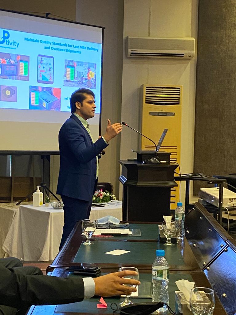 PyrexTalent's tweet image. Uptivity - LCCI Seminar 

Some highlights from the Free workshop and Networking Event 

#LahoreChamberofCommerceandindustry #LahoreChamberofCommerce #technologyinnovation #Uptivity #redpyrex #export #technology #innovation #Lahorechamber #networkingevent #freeworkshop