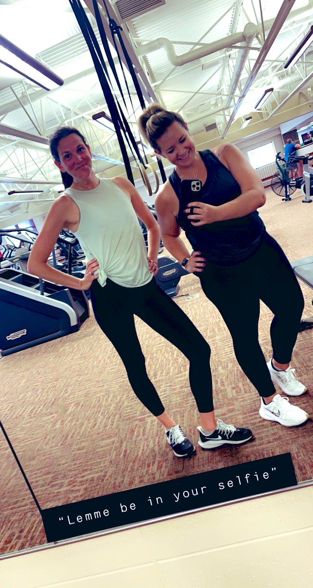 IndyCarChick's tweet photo. From this to this! Itโs raining today so we hit then gym but now just hanging with some of my most favorite people ๐#lakeweekend #accountability #noexcuses https://t.co/vGQlvs0Ky8