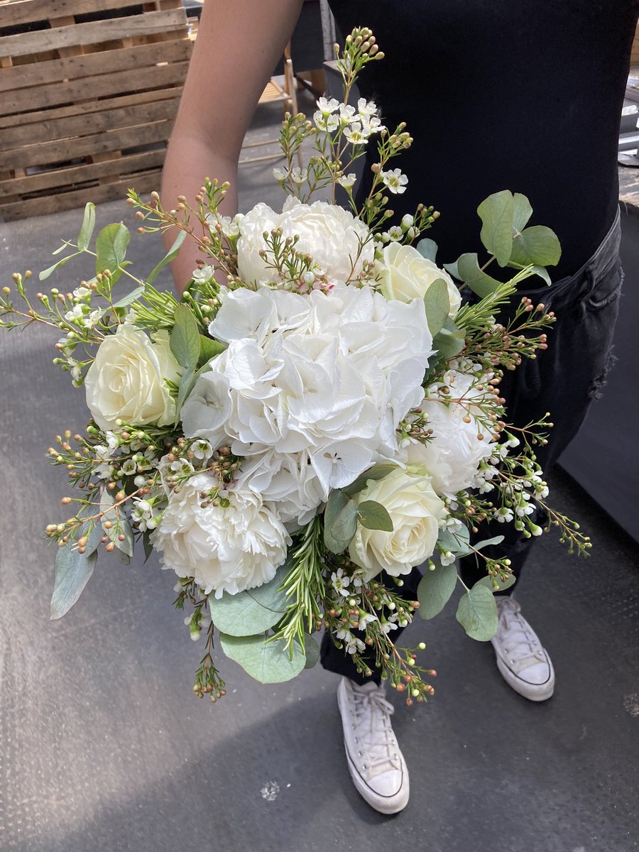 Wedding bouquet arranged today by @FreshFlowersCo based @altrinchammkt #cheshirewedding #weddingflowers #flowers #florist #cheshireflorist #altrincham #altrinchammarket