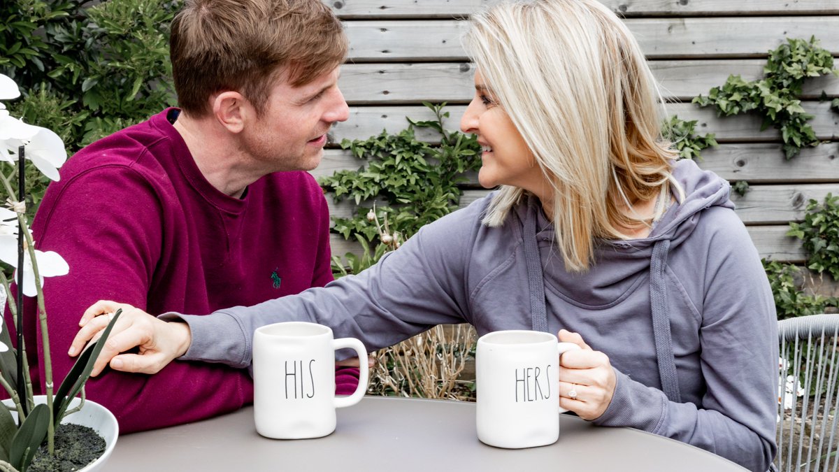 kindseypent's tweet photo. @ItWorksGlobal A9: Yes! I love these mugs! #ItWorksChat https://t.co/dJGHKaOOzN