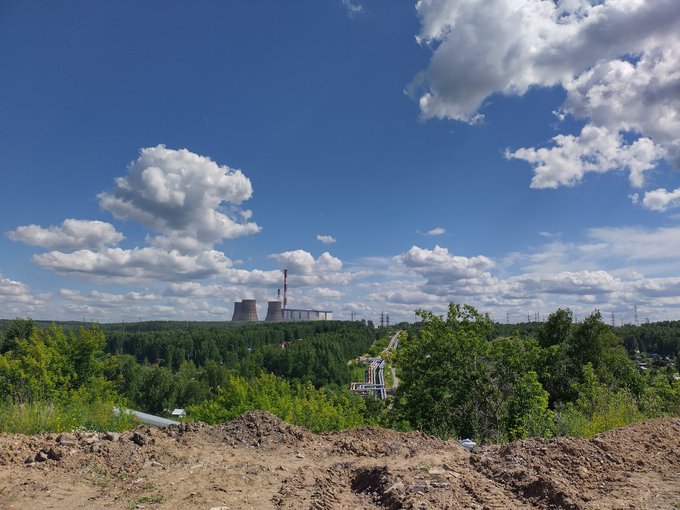 Хроники отпуска. День пятый. Поездка в Академгородок через МЖК, Пед, Первомайку и Кольцово https://t<a href="/tag/%D0%BC%D0%BE%D0%BD%D1%81%D1%82%D1%80%D0%B0%D1%86%D0%B8%D1%8F2020"class="tags"><span>#монстрация2020</span></a>