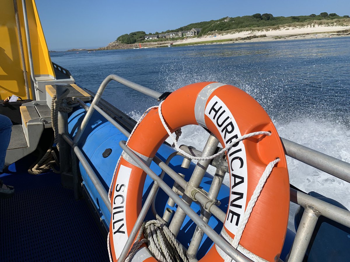 orlandoedw's tweet photo. It’s au revoir St Mary’s and bonjour St Martin’s.
Delighted, en route, to see #Launceton #services (#A30) has upped its game and now stocks premium snacks for the weary traveler.
#nickel! #Algerie en #Angleterre!
A coastline and sky to rival #Algeria’s
@ABBCUK https://t.co/4LxtB9mr4N