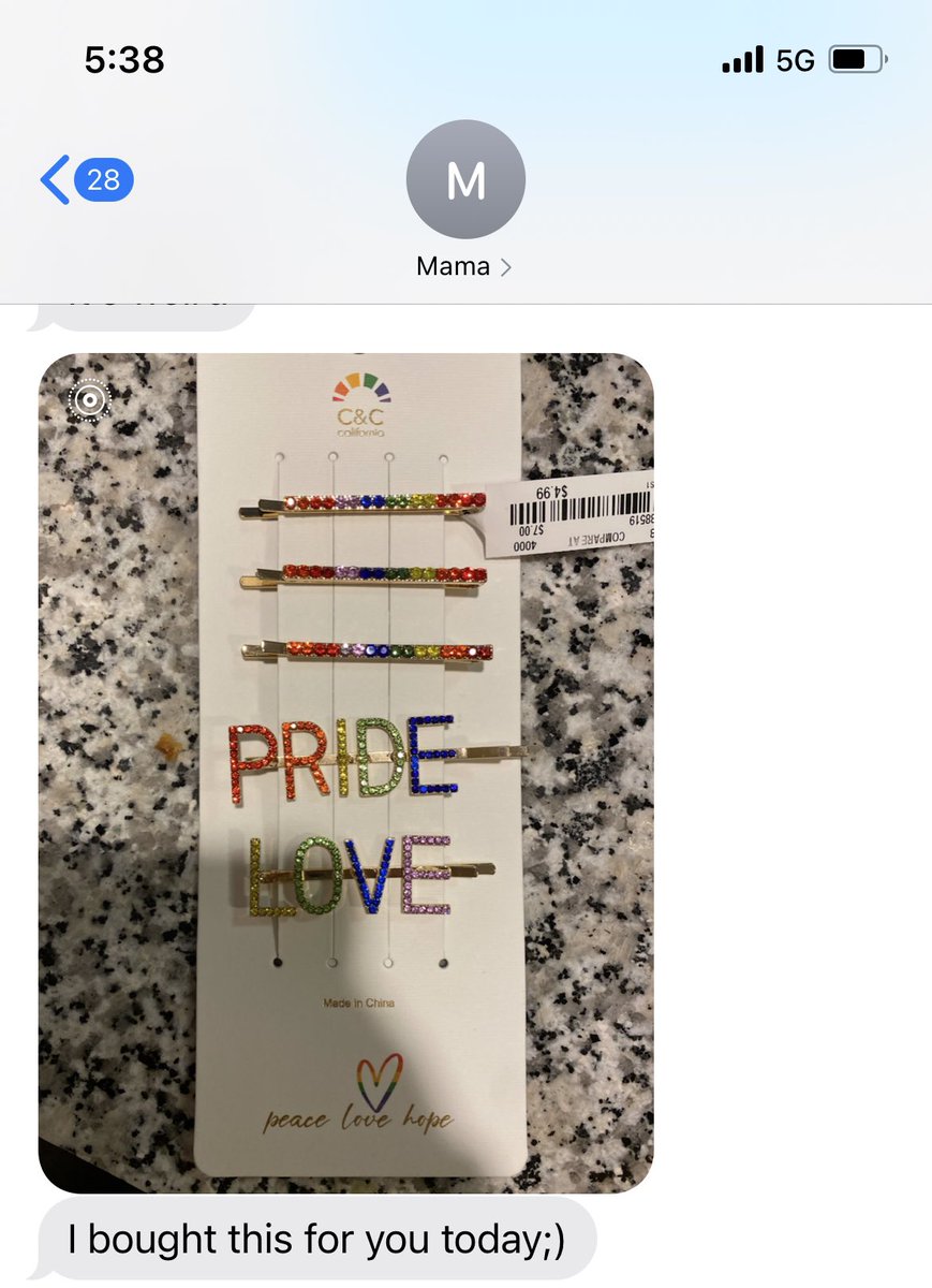 My mom really said hi gay 😍😍😍