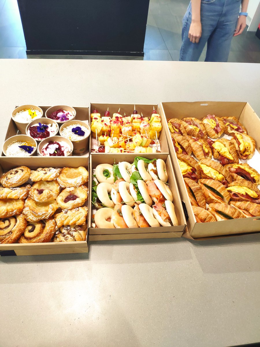 HaikuGeek's tweet image. Brunch with a group of awesome Asian women. Thanks @Xero and @sukiXxiao for bringing us together!!