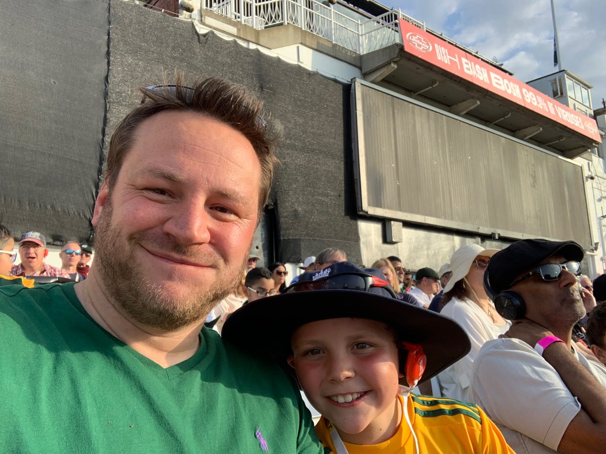Chrisroddisf's tweet photo. #ENGvPAK Moeen Ali Pavilion stand E8 https://t.co/GZURLXPcsG