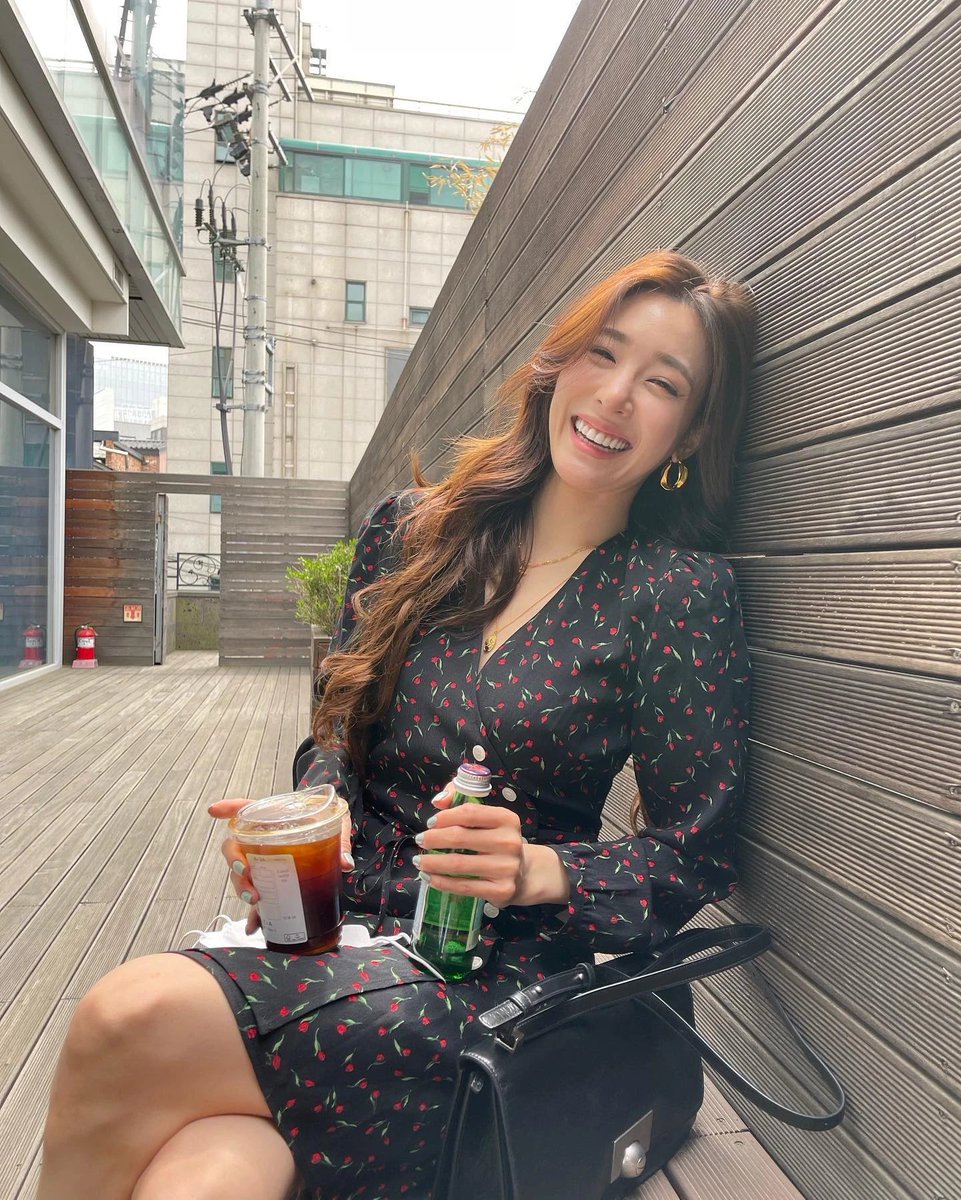 1OOsins's tweet image. ㅤㅤ 
ㅤㅤ 
ㅤㅤ   dress to impress. 
ㅤㅤ 
ㅤㅤ ㅤㅤ  #GWModels. 
ㅤㅤ 
ㅤㅤ