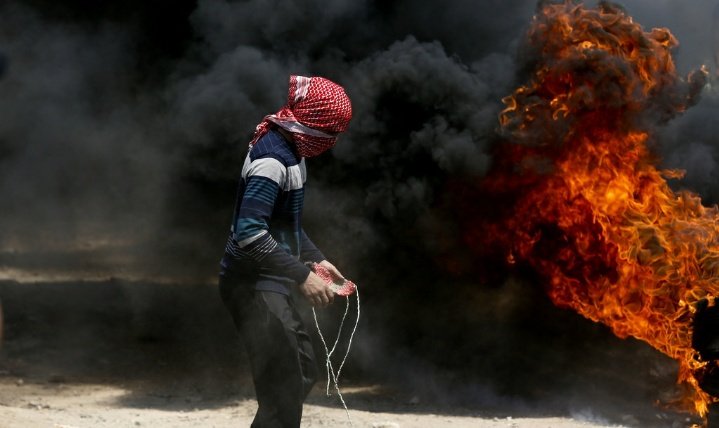 Marchfoward's tweet photo. Jgn berhenti solidariti kerana mereka tak pernah berhenti

Pertempuran masih berlangsung di saat ini di Beita dan Beit Dajan,Nablus di antara Z10nis dan rakyat Palestin

108 rakyat Palestin cedera dilaporkan Pengarah Pusat Kecemasan PBSM Nablus. Pernician seperti berikut https://t.co/YZFWsqjHYb
