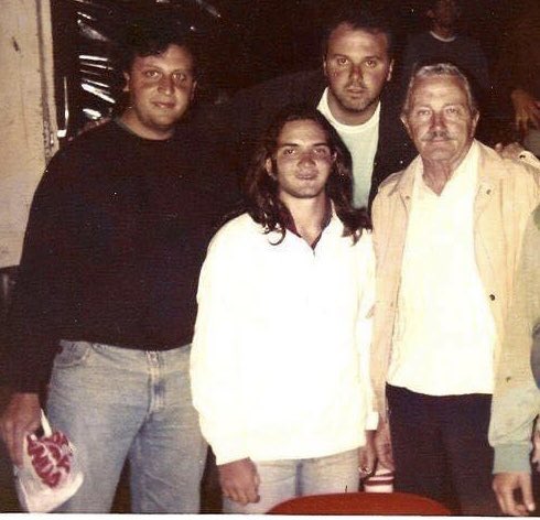 julian_dangelo's tweet photo. Mi #RecuerdoJS es en el primer Campamento de @JS_Argentina🌹 que participé, en Enero ‘94, con el gran Guillermo Estévez Boero. https://t.co/IG4be4LKn0