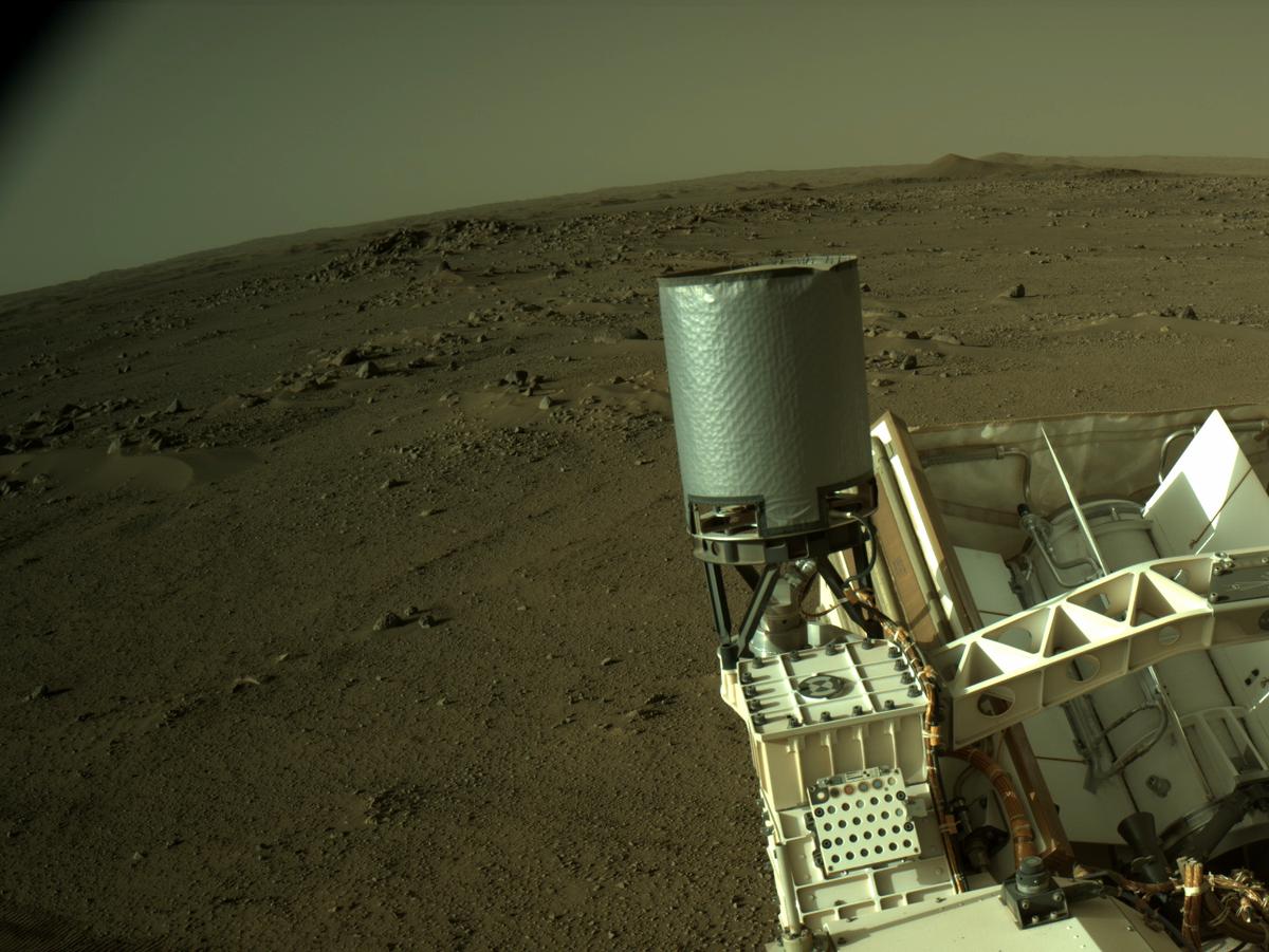 MarsMissionImgs's tweet photo. #PerseveranceRover #Mars #NASA #Sol123 #Space #Navcam https://t.co/ee4h8eU9FF