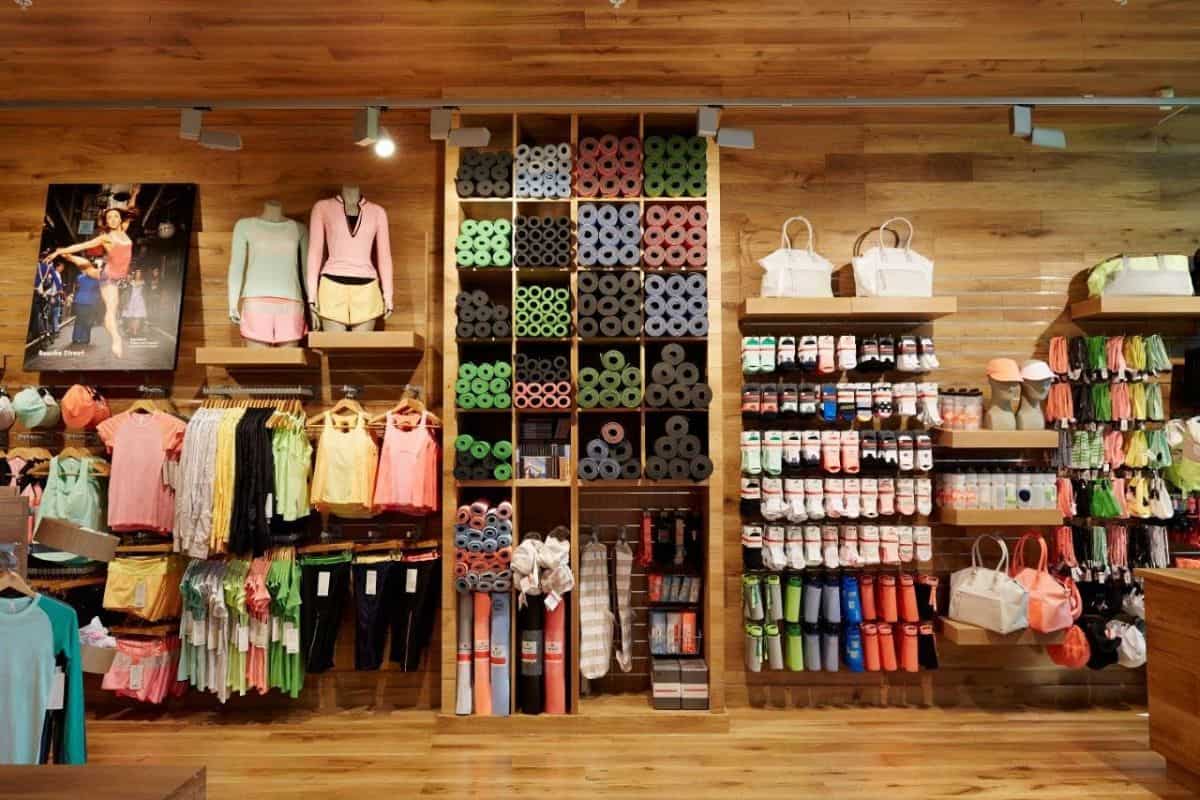 Athleta vs. Lululemon Clothing for Yoga – Which one is the best athleisure brand? 
zcu.io/9xaZ