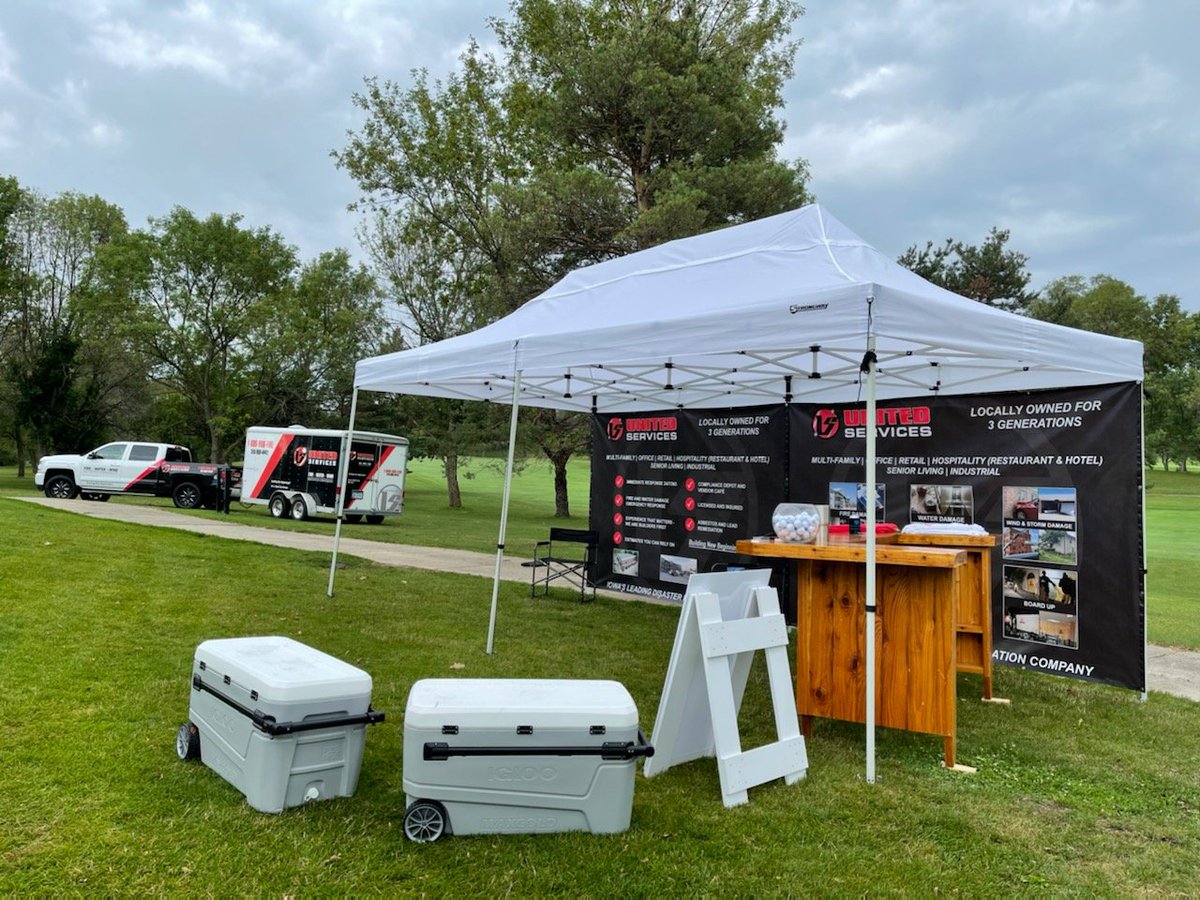 _restore4u's tweet photo. Thx 2 all volntrs @ GIAA who mad ystrday's ann golf outing a huge success! Thy put n tons of bhnd scenes hrs 2 mak it look ez! Gr8 day of golf, entrtainmt, new ppl &amp; frendly famliar faces. ❤'d cing evryone! Congrats 2 the BAK2BAK repeat winnrs: R vry own Gordon Kratz &amp; his team https://t.co/kfCRwa0356