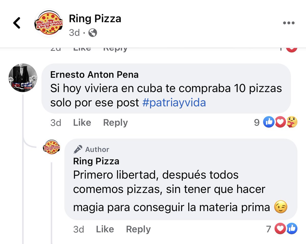 norges14's tweet photo. “El bloqueo termina cuando se acabe el comunismo”

Esta pizzería de La Habana se suma a los reclamos de los que se manifestaron hace unos días en #Cuba. 

“No venimos a venderles pizza, venimos a decir PATRIA Y VIDA, ABAJO El COMUNISMO y LIBERTAD PARA CUBA”

#SOSCuba https://t.co/XBjJISKz2h