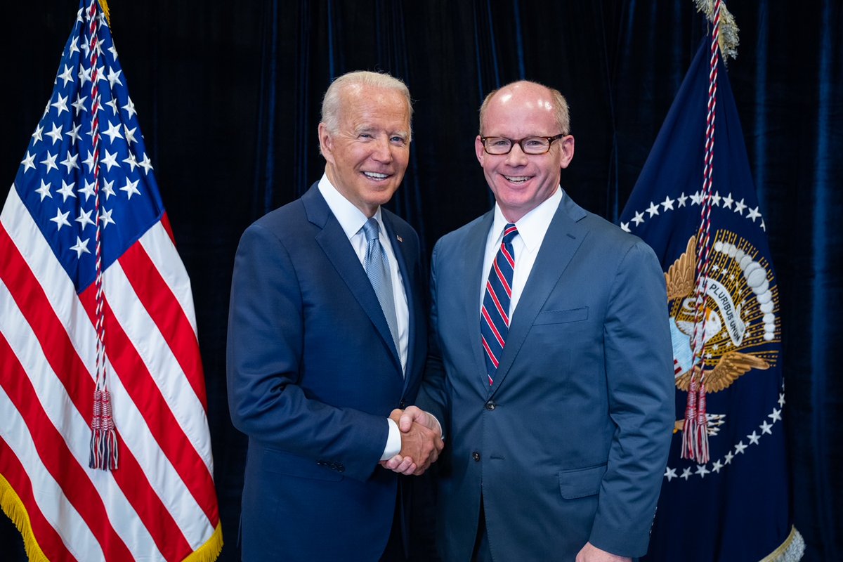 DonHarmonIL's tweet image. Honored to meet &amp;amp; visit @POTUS @RepChrisWelch during his recent stop in McHenry County, IL.  He talked #humaninfrastructure #education #healthcare #supportforseniors #combatclimatechange #protectplanetearth #workingfamilies #GoJoe #LetsDoThis