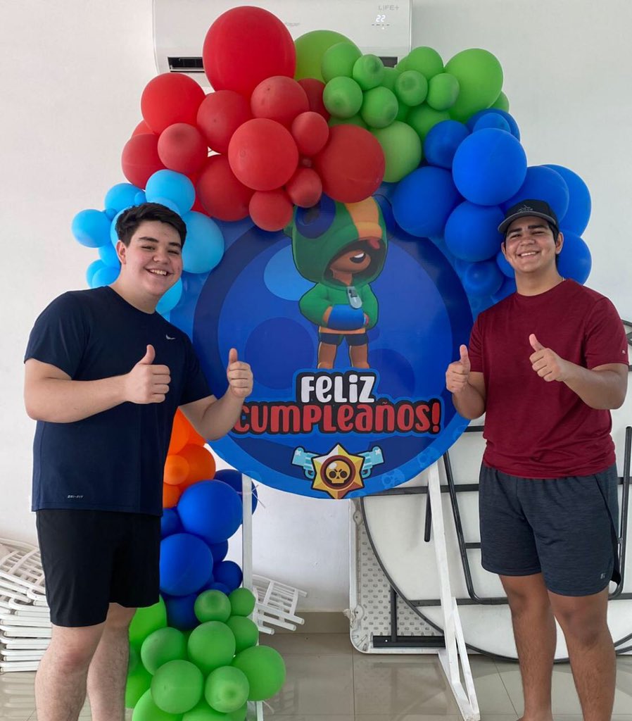 Feliz cum sesar bis