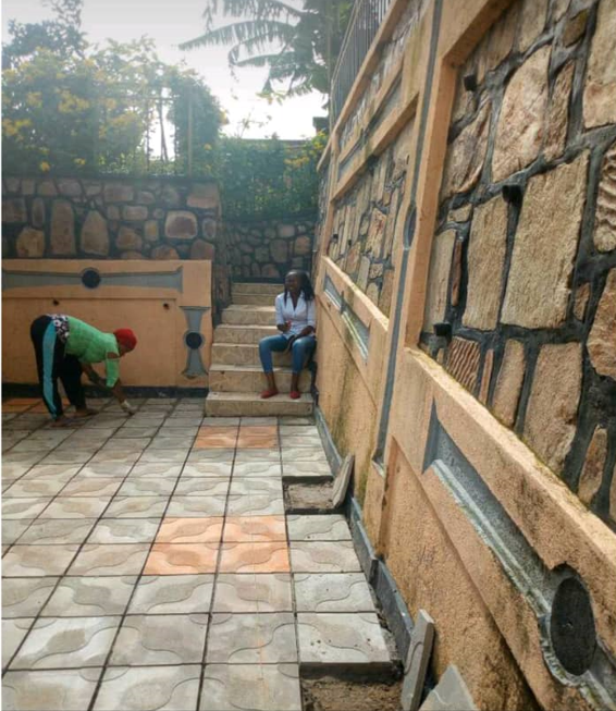 @redempta20, one of our special clients. She recently bought from us #outdoor #tiles. 
#Thankful to her!

She runs @Consnect1. They provide various construction services(project study, application for permits, supply of building materials etc). For more, you may contact her.