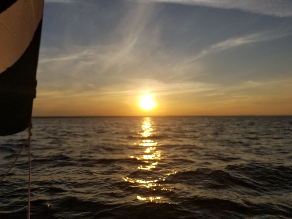 jfidlam's tweet photo. Certainly hope to spend some time on this beautiful bay this weekend! #lesplusbellesbaydumonde #baiedeschaleurs #bayofchaleur #chaleurbay #bathurstnb https://t.co/HEybqRzaPX