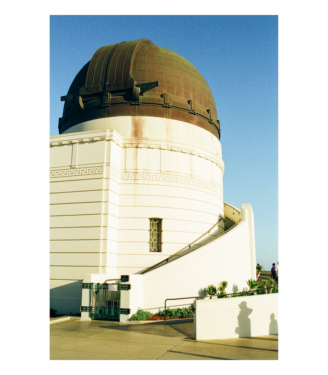 SamPickett_'s tweet photo. An evening at the Griffith on Kodak Gold #35mm https://t.co/rl6ZRSetFl