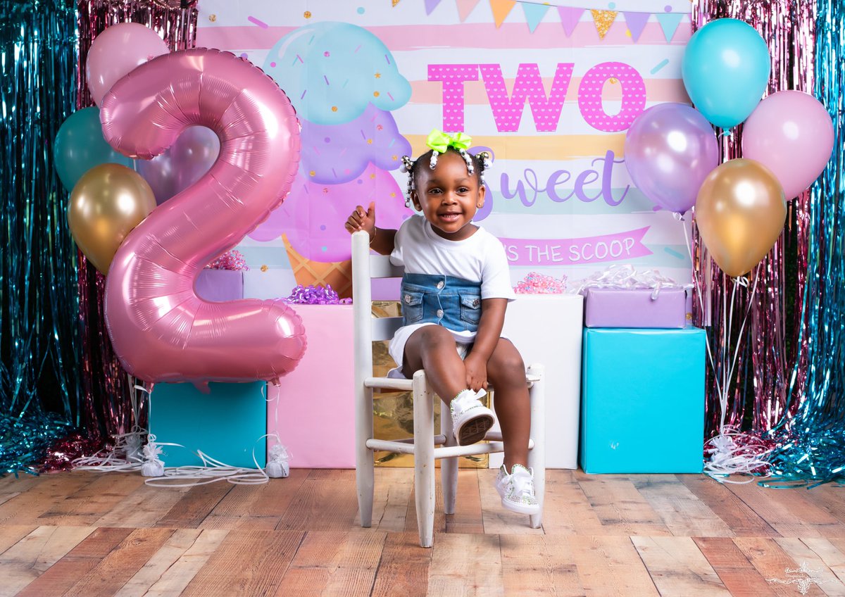 __allabouttk's tweet image. Happy 2nd Birthday Princess 🧸🎀🎉

#DahliaTakesTWO #TWOSweet #ModelintheMaking #TerrificTWO  🥳