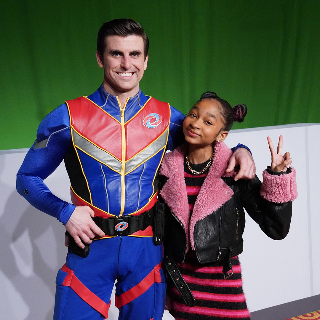 HenryDanger's tweet photo. get ready for Hollywood because That Girl Lay Lay will be guest staring on this weeks episode this Saturday at 8p/7c on @Nickelodeon ✈️💥

are you ready to join in on the action? https://t.co/po1QuFVXfv