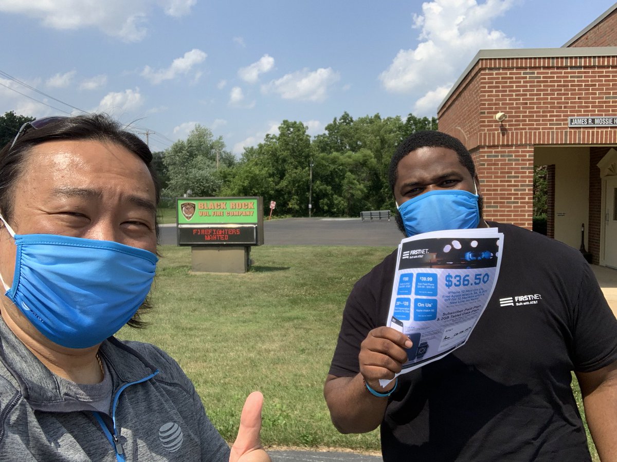 Collaborating with <a href="/MBonaparte/">Markus Bonaparte</a> FirstNet flyer drop!!! Supporting our AR family #PrimePhoenixville appreciate our first responders. #WinAsOne #SWATsUP #OHPA <a href="/NDixon121212/">Nicole Dixon</a> <a href="/sharonsbrsox/">Sharon Noe</a> <a href="/joeleviiv/">Joe Levi</a> <a href="/AhsanSameul92/">Sameul Ahsan</a> <a href="/Hope_Chapman/">Hope Chapman</a>