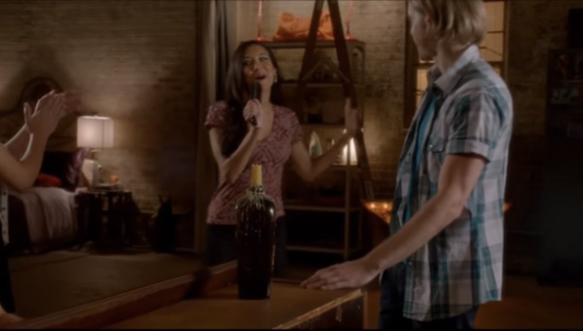 dailygcv's tweet photo. just the way you are (glee cast version)

season 5, episode 6 ‘movin’ out’ https://t.co/t8nqlN98rj
