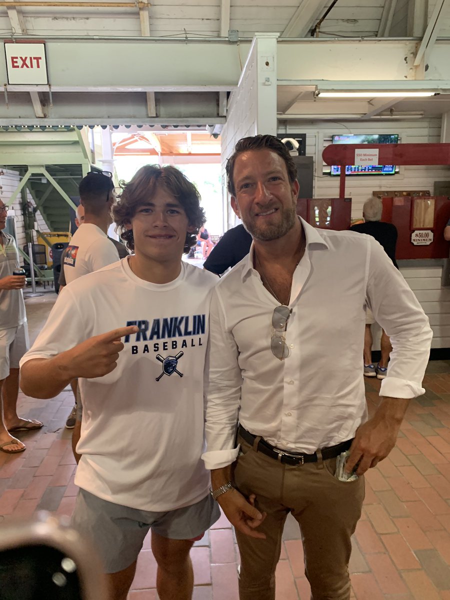 Hey <a href="/stoolpresidente/">Dave Portnoy</a> thanks for making these guys from <a href="/MWS_Devils/">MWS Devils</a> trip to #saratoga even better!