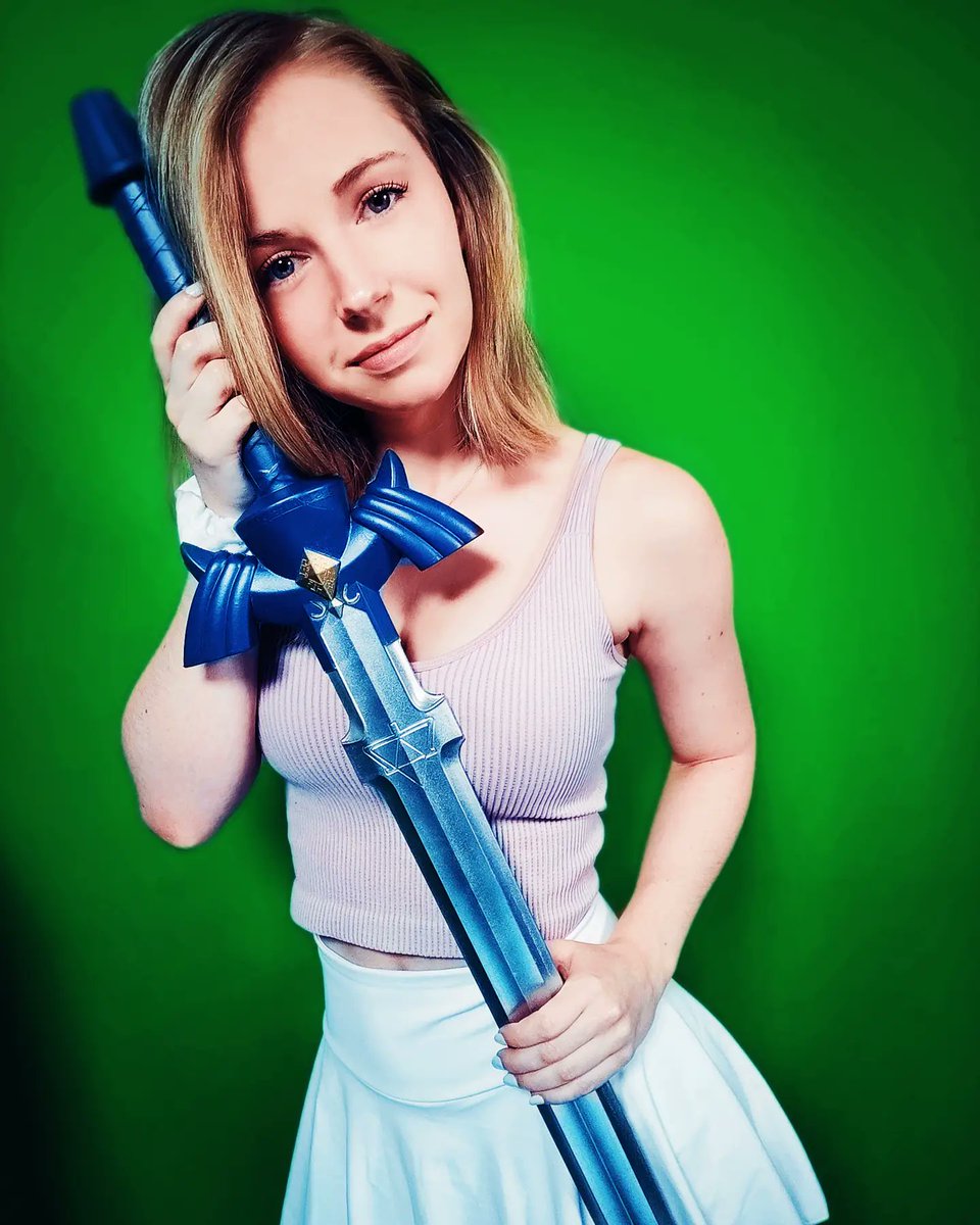 _MissClick_'s tweet image. It's been over a decade. I'm so ready to finally stream Skyward Sword HD with you all. Let's GOOO! ☁️🗡️

twitch.tv/missclick_live

#SkywardSwordHD #FreeGame