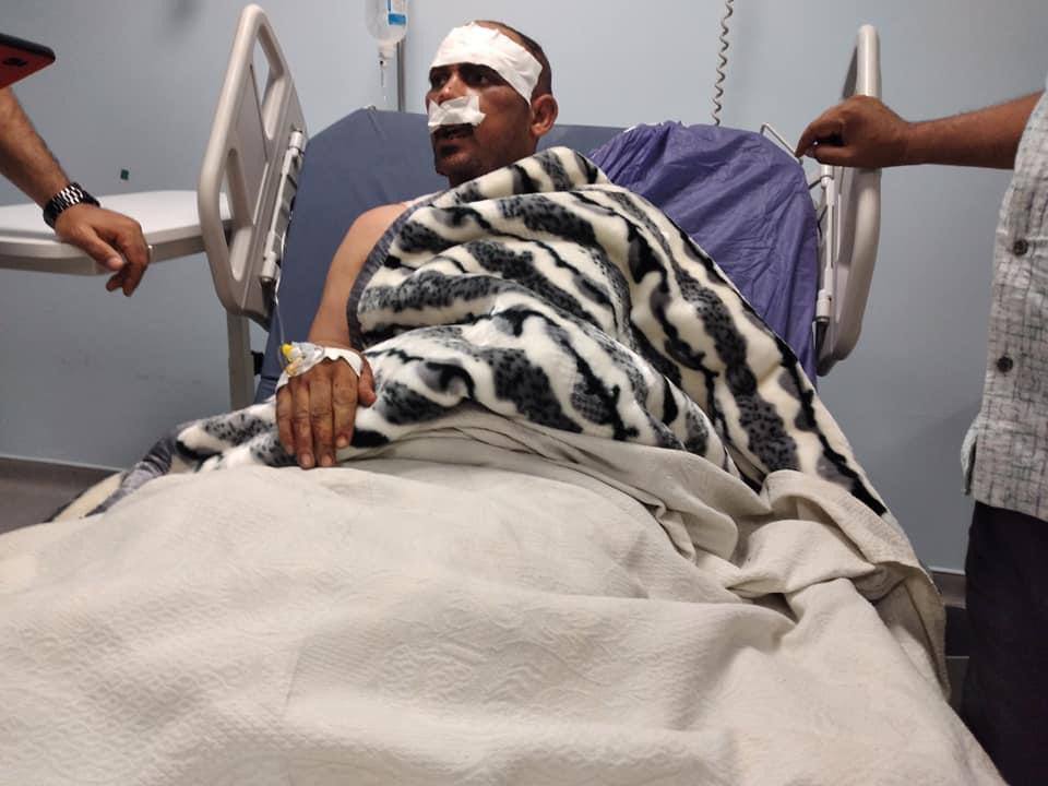 _____Aamed's tweet photo. محاولة اغتيال للناشط ابو الياس السعدون في الناصرية من قبل عصابات الاحزاب القذرة
ابو اليأس صاحب الفيديو الذي كشف في انفجار مستشفى الحسين التعليمي وكيف تم غلق الأبواب
—————————— https://t.co/k7VEeAy1hG
