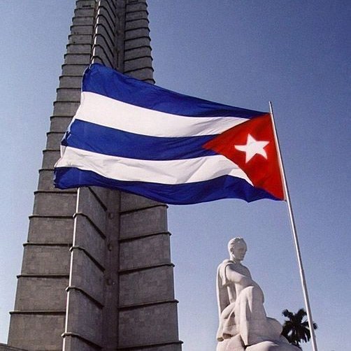 MarinoMurilloJ's tweet photo. Rechazaremos las agresiones, desmontaremos la campaña mediáticas, continuaremos la lucha contra la pandemia, la vacunación masiva y trabajando por el desarrollo. Esa es la Cuba de Martí y de Fidel. #PatriaOMuerte https://t.co/yHSOAPnklv