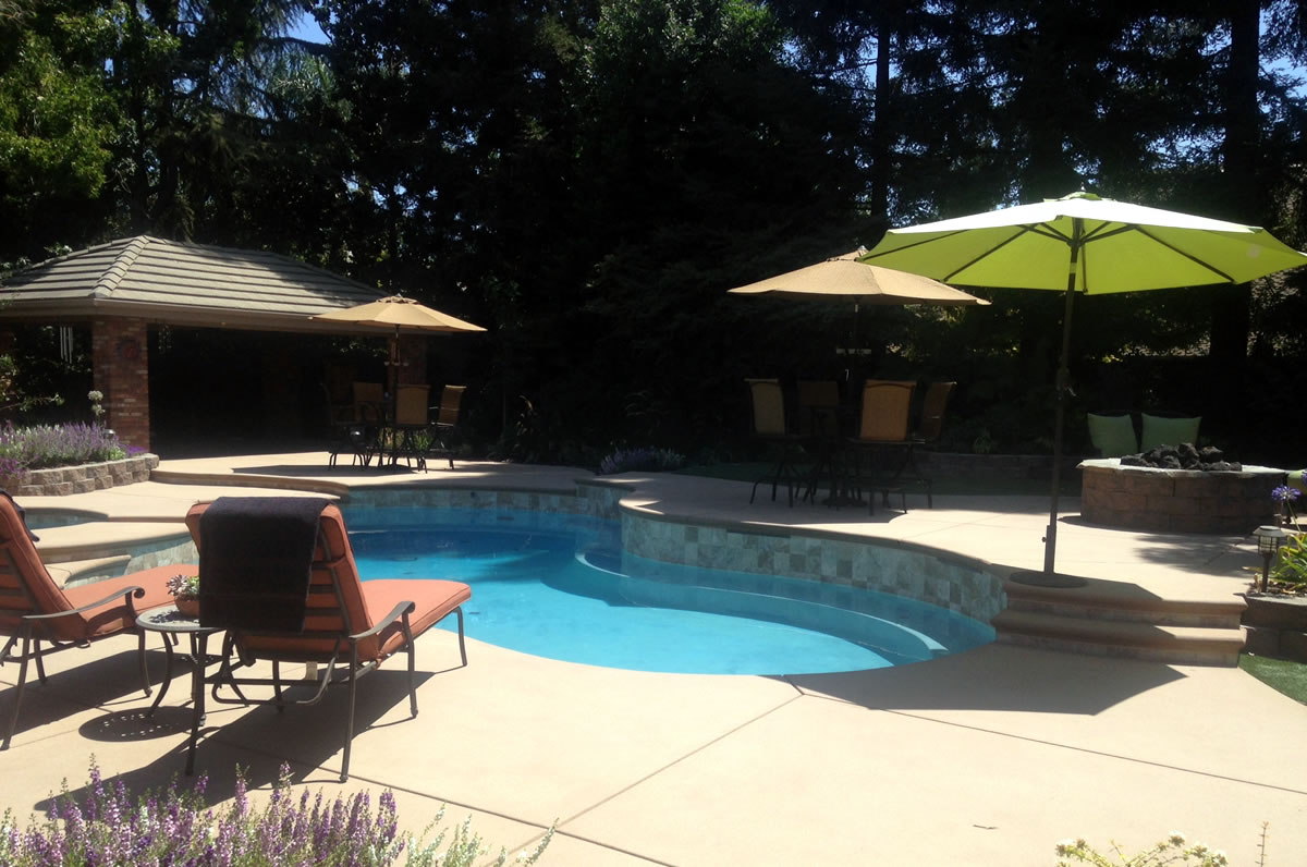 VisaliaPools's tweet photo. Spend your endless summers poolside with a custom pool design/build from Paradise Pools Visalia

#visaliapoolbuilders #visaliapoolbuilder #visalia #poolbuilder #poolside #poolparty #endlesssummer https://t.co/CTCQoRef3m