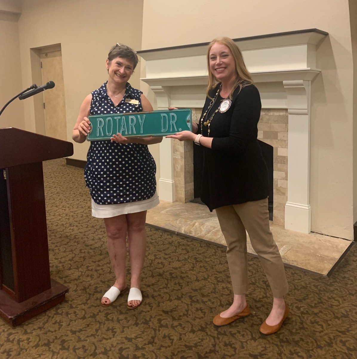 SLMIrotaryclub's tweet photo. Today's luncheon presenter was Angela Stanford-Butler who is the Director of the Downtown Development Authority for the Village of Spring Lake. She even brought us a gift! Thanks Angela! #RotaryClub #Rotary #SpringLake #visitspringlake https://t.co/lKevhEEtAY