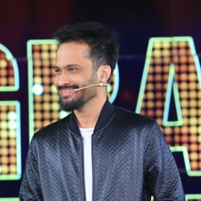 drhammasbaloch's tweet photo. Happy Birthday ustaad @ZakaWaqar. Its truly a blessing that Pakistan has mentors like you. Keep on Rocking Sir! I have learnt alot from you sir and so thankful for the knowledge you gave us. May Allah bless you. 
#WaqarZaka #HappyBirthdayWaqarZaka
#HappyBirthdayWaqarZaka https://t.co/H2igDnUV50
