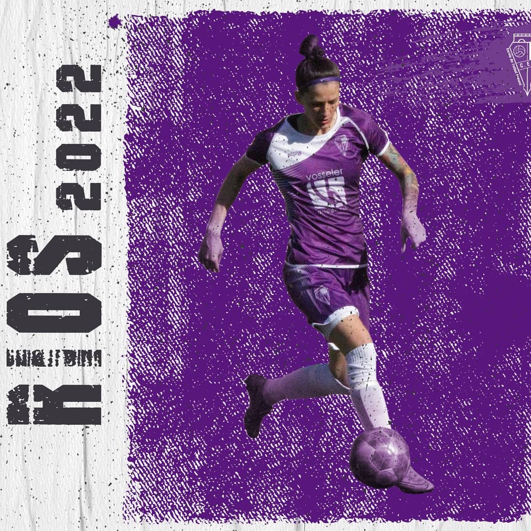 pontencfemeni's tweet photo. 𝗦𝗶𝗹𝘃𝗶𝗮, 𝗘𝘀𝘁𝗲𝗿 𝗶 𝗥𝗶𝗼𝘀, 𝗥𝗘𝗡𝗢𝗩𝗔𝗗𝗘𝗦!! 🙌

Comencem a presentar el projecte per afrontar la Preferent 21/22!

Quin plaer gaudir de vosaltres un any més!! 😍

#Ester2022 #Silvia2022 #Rios2022 #Preferent #Futfem https://t.co/pNhbc7csPQ