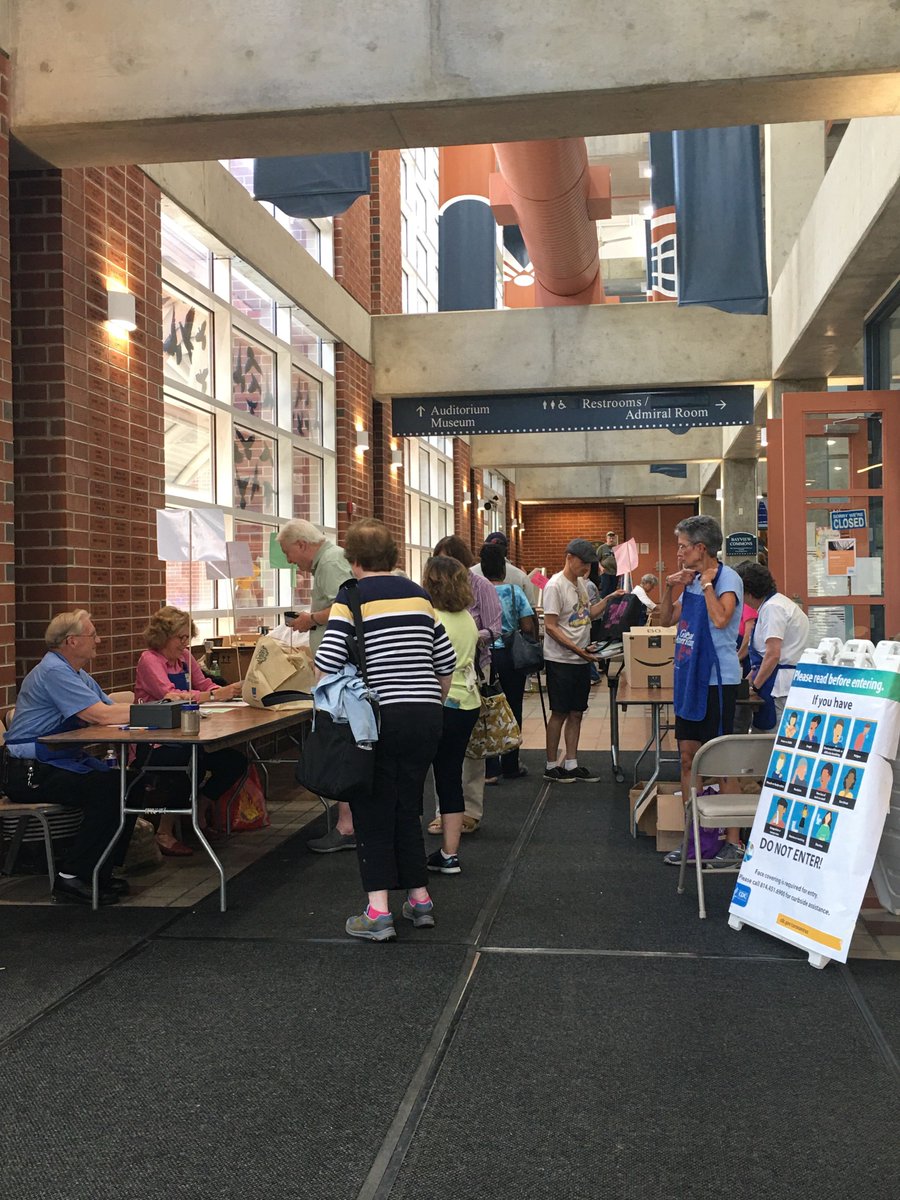 ErieLibrary's tweet image. Tomorrow is the last day of Friends&apos; (Mini)Great American Book Sale! Stop down to Blasco Library from 9-3 and get your fill and bring cat &amp;amp; dog food to receive one free book at the sale! Donations benefit @TheAnnaShelter through our Tails &amp;amp; Tales Summer Library Challenge.