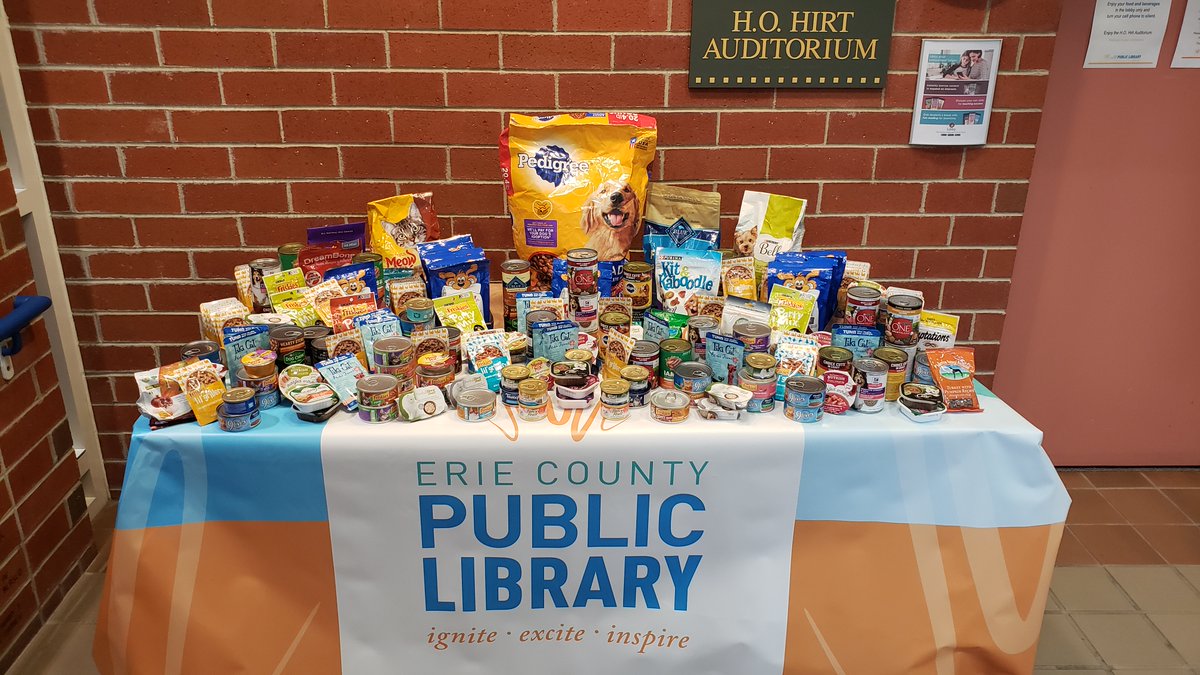 ErieLibrary's tweet image. Tomorrow is the last day of Friends&apos; (Mini)Great American Book Sale! Stop down to Blasco Library from 9-3 and get your fill and bring cat &amp;amp; dog food to receive one free book at the sale! Donations benefit @TheAnnaShelter through our Tails &amp;amp; Tales Summer Library Challenge.