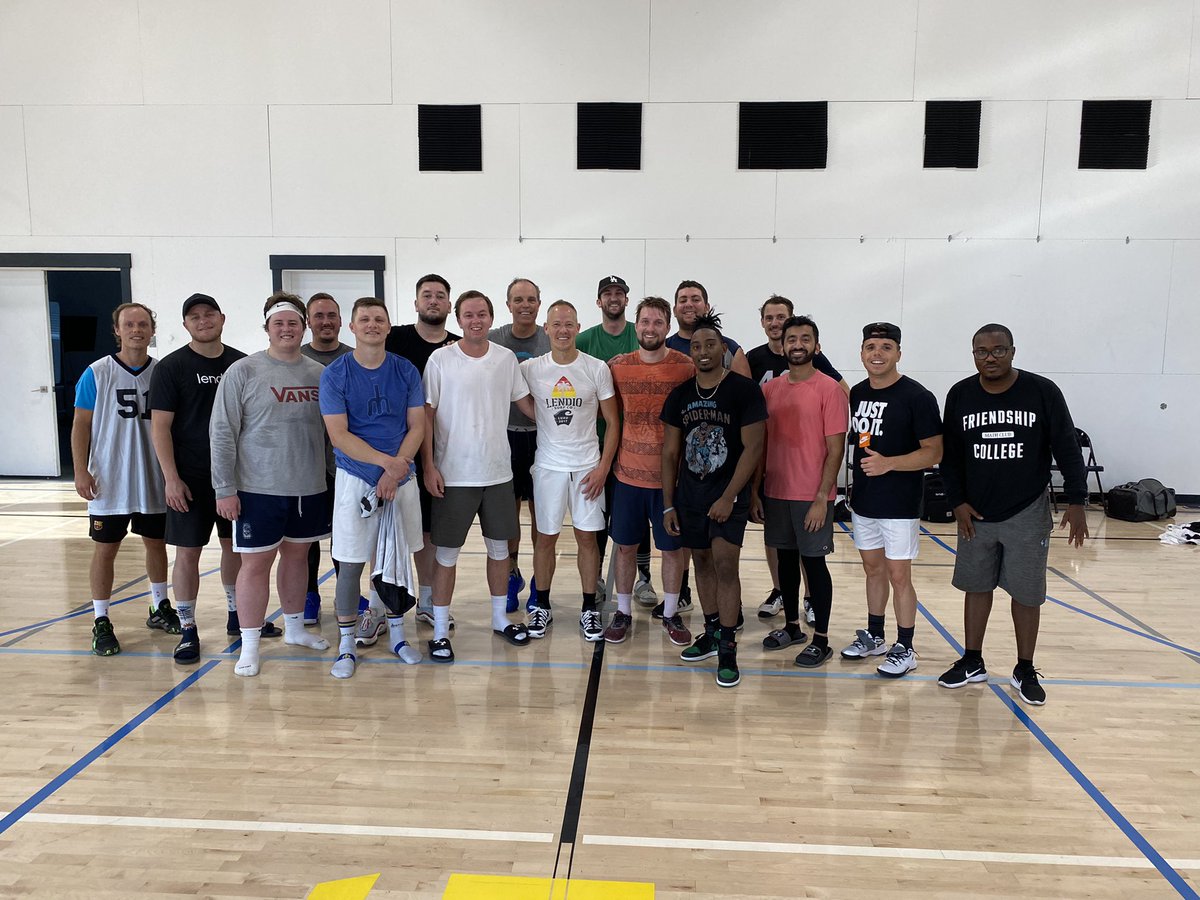 BrockBlake's tweet photo. Some of Lendio’s 10-year anniversary festivities!! 🎉

Early-morning 🏀, dunk tank, comedian, cornhole, bingo, sunrise hike, get-to-know-you games, outdoor concert @ Sundance, egg drops, 9-square, water 🎈fights, lots of good food, strategic meetings, &amp; AMAZING LENDIONS! 💯📈 https://t.co/QCvkOVRW3A