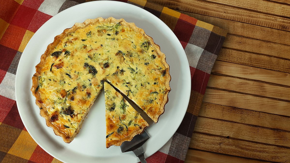 Cooking_Pulse's tweet image. What is quiche? Quiche is a savory egg custard baked in a flaky pie crust shell. Try it now! 

Video recipe:  youtu.be/DUbFQr2uTvo

#quiche #food #delicious #cooking #hungry