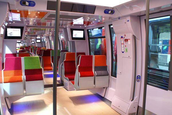 turenne1611's tweet image. Empruntés en cours de semaine. Pas le cas jusqu'à présent. Les nouveaux trains qui séparent Versailles de la Gare Saint-Lazare. Au Bilan. Très satisfait. Wagons spacieux, confortables et connectés. Une compétence régionale ! @LIGNEL_sncf @iledefrance @RepIDF @vpecresse @SNCF FNT