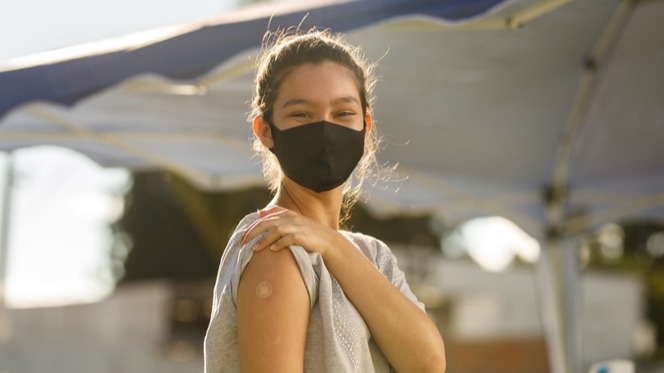 saintlukeskc's tweet photo. Saint Luke's offers vaccination to individuals age 12 or older. To cut down the wait time, we encourage you to schedule an appointment.

For more info: https://t.co/nlqBAbo7ou https://t.co/GtH0Tq1UvI