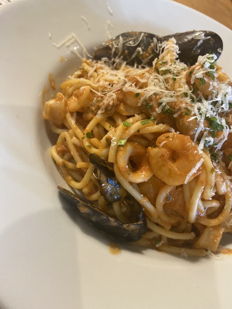 Very much looking forward to spending the day in #Southport tomorrow! Tonight we've checked into  <a href="/TheBoldHotel/">The Bold Hotel</a> which is absolutely gorgeous and eaten at <a href="/RobertosSouthpo/">ROBERTO'S ITALIAN</a> which was divine! Highly recommended. Can't wait to share more with you.