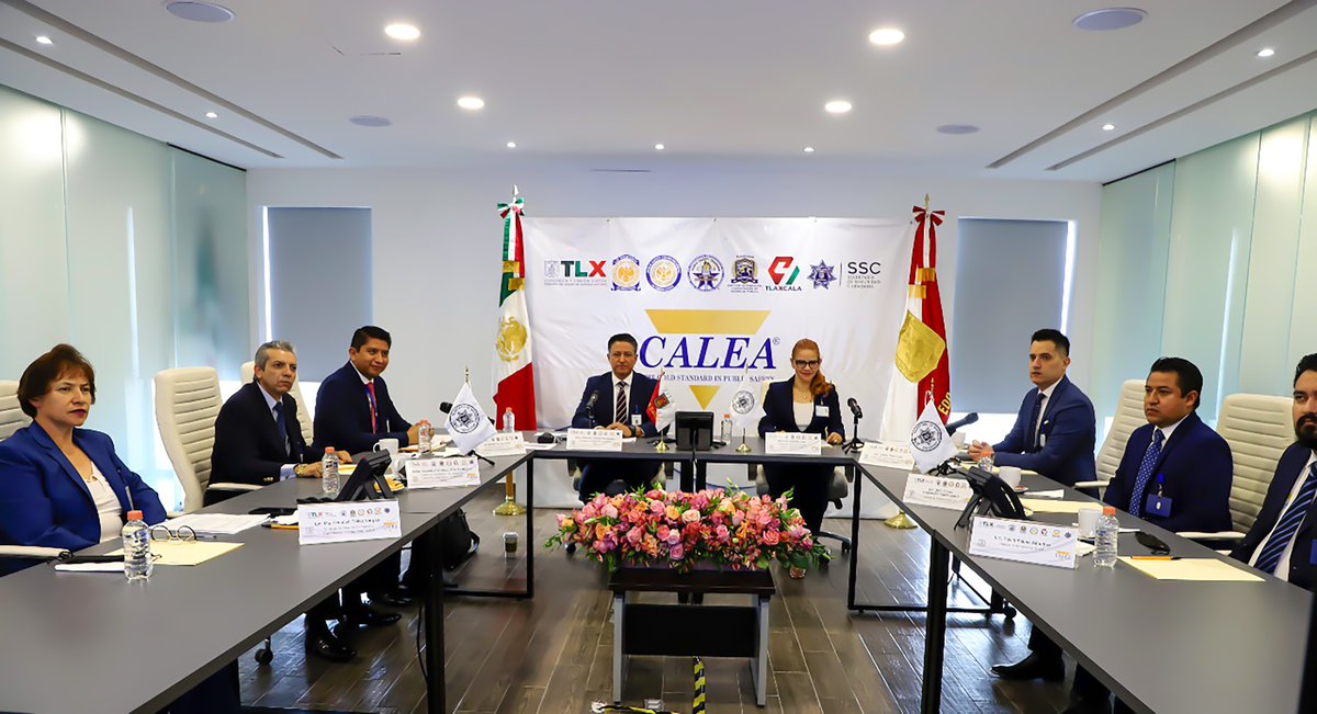 SSC_TLX's tweet photo. Como muestra de transparencia y continuidad siendo testigos y avales sociales rumbo a la acreditación ante @CaleaMexico, destacamos la participación de @Noe_Altamirano_ Presidente de @CoparmexTlx así como de @CANACINTRATLX y la #RedDeOrganizacionesYAsociaciones de Tlaxcala. (1/2) https://t.co/7i9Q17i2NK